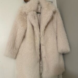 NWOT Cream Faux Fur Coat